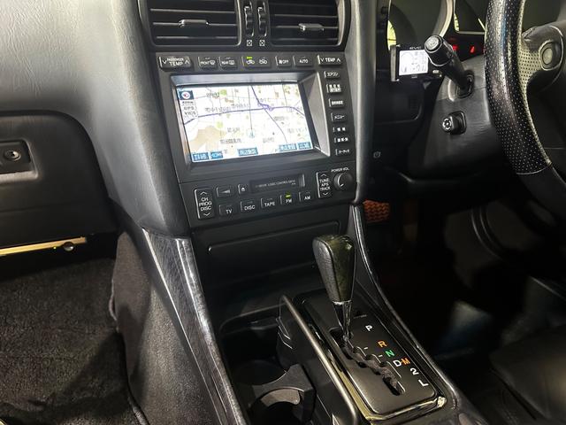 アリスト V300ベルテックスエディション 黒革 サンルーフ バーディークラブ車高調 フジツボマフラー ボルクレーシング18インチ HKSブーストコントローラー HKSメタルキャタライザー HKSインタークーラーパイピングキット(8枚目)