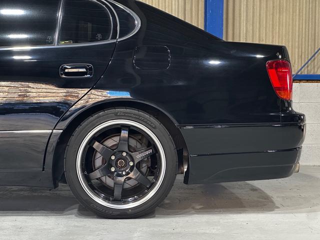 アリスト V300ベルテックスエディション 黒革 サンルーフ バーディークラブ車高調 フジツボマフラー ボルクレーシング18インチ HKSブーストコントローラー HKSメタルキャタライザー HKSインタークーラーパイピングキット(10枚目)