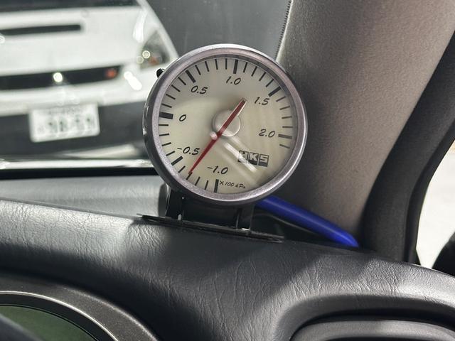 アリスト V300ベルテックスエディション 黒革 サンルーフ バーディークラブ車高調 フジツボマフラー ボルクレーシング18インチ HKSブーストコントローラー HKSメタルキャタライザー HKSインタークーラーパイピングキット(20枚目)