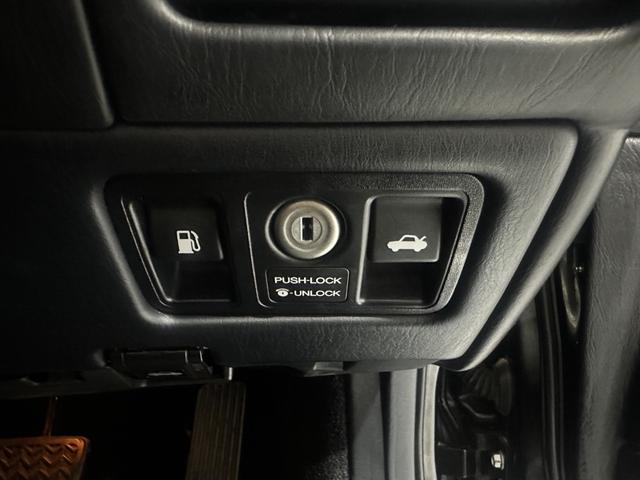 アリスト V300ベルテックスエディション 黒革 サンルーフ バーディークラブ車高調 フジツボマフラー ボルクレーシング18インチ HKSブーストコントローラー HKSメタルキャタライザー HKSインタークーラーパイピングキット(24枚目)