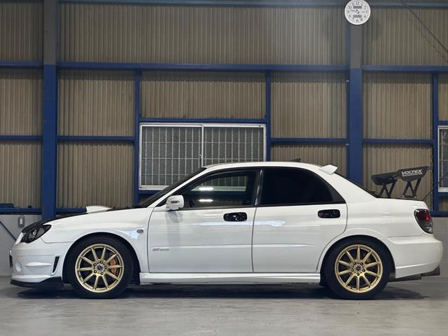 インプレッサ WRX STi F型 社外ボンネット ボルテックスGTウイング HKSマフラー 車高調 HKSブーストコントローラー 社外ヘッドライト 社外ナビ TV ETC タイミングベルト交換済み(5枚目)