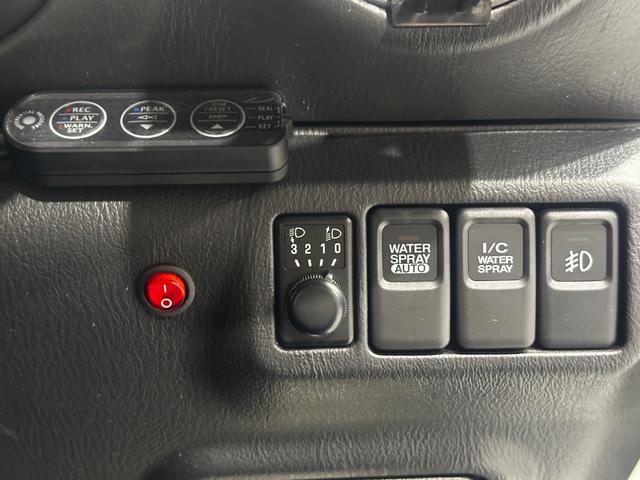 インプレッサ WRX STi F型 社外ボンネット ボルテックスGTウイング HKSマフラー 車高調 HKSブーストコントローラー 社外ヘッドライト 社外ナビ TV ETC タイミングベルト交換済み(28枚目)