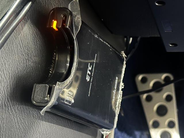 インプレッサ WRX STi F型 社外ボンネット ボルテックスGTウイング HKSマフラー 車高調 HKSブーストコントローラー 社外ヘッドライト 社外ナビ TV ETC タイミングベルト交換済み(29枚目)