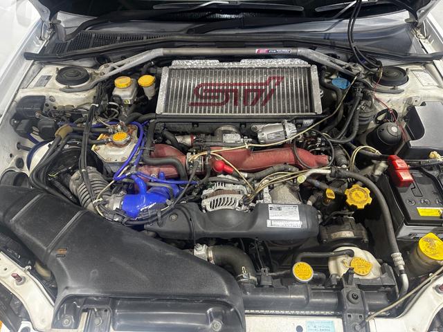 インプレッサ WRX STi F型 社外ボンネット ボルテックスGTウイング HKSマフラー 車高調 HKSブーストコントローラー 社外ヘッドライト 社外ナビ TV ETC タイミングベルト交換済み(34枚目)