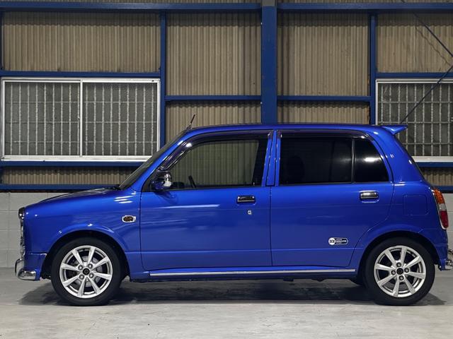 ミラジーノ ミニライトスペシャルターボ　４ＷＤ　ターボ　５ＭＴ　車高調　社外ステアリング　社外１４インチＡＷ　ＥＴＣ　キセノンライト（5枚目）