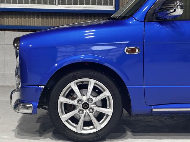 ミラジーノ ミニライトスペシャルターボ　４ＷＤ　ターボ　５ＭＴ　車高調　社外ステアリング　社外１４インチＡＷ　ＥＴＣ　キセノンライト（8枚目）
