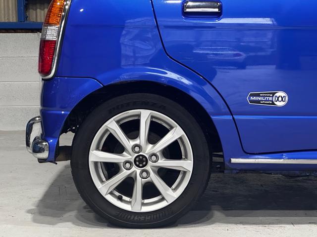 ミラジーノ ミニライトスペシャルターボ　４ＷＤ　ターボ　５ＭＴ　車高調　社外ステアリング　社外１４インチＡＷ　ＥＴＣ　キセノンライト（16枚目）
