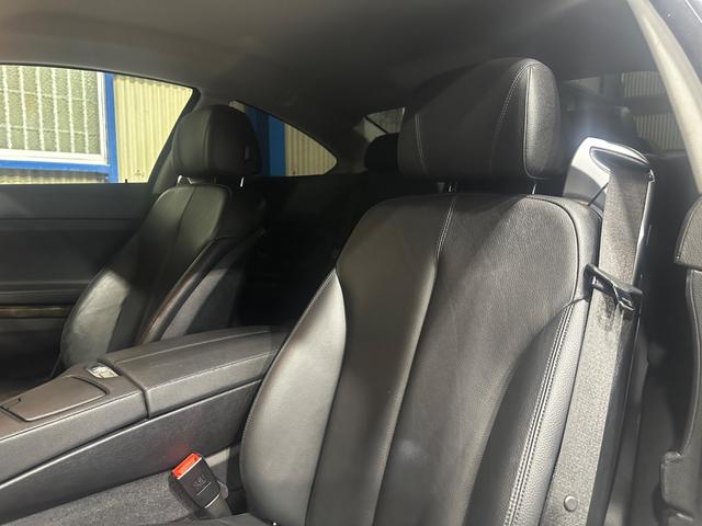 ６シリーズ ６５０ｉクーペ　後期モデル　ＥＮＥＲＧＹエアロ（Ｆ．Ｓ．Ｒ）　ＥＮＥＲＧＹ２１インチ　ＥＮＥＲＧＹ可変マフラー　ＢＣレーシング車高調　アクティブクルーズコントロール　黒革　ＬＥＤヘッドライト　ＨＵＤ　レーンチェンジ（9枚目）