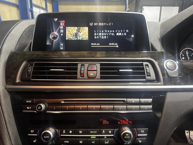 ６シリーズ ６５０ｉクーペ　後期モデル　ＥＮＥＲＧＹエアロ（Ｆ．Ｓ．Ｒ）　ＥＮＥＲＧＹ２１インチ　ＥＮＥＲＧＹ可変マフラー　ＢＣレーシング車高調　アクティブクルーズコントロール　黒革　ＬＥＤヘッドライト　ＨＵＤ　レーンチェンジ（25枚目）