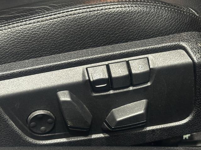 ６シリーズ ６５０ｉクーペ　後期モデル　ＥＮＥＲＧＹエアロ（Ｆ．Ｓ．Ｒ）　ＥＮＥＲＧＹ２１インチ　ＥＮＥＲＧＹ可変マフラー　ＢＣレーシング車高調　アクティブクルーズコントロール　黒革　ＬＥＤヘッドライト　ＨＵＤ　レーンチェンジ（37枚目）