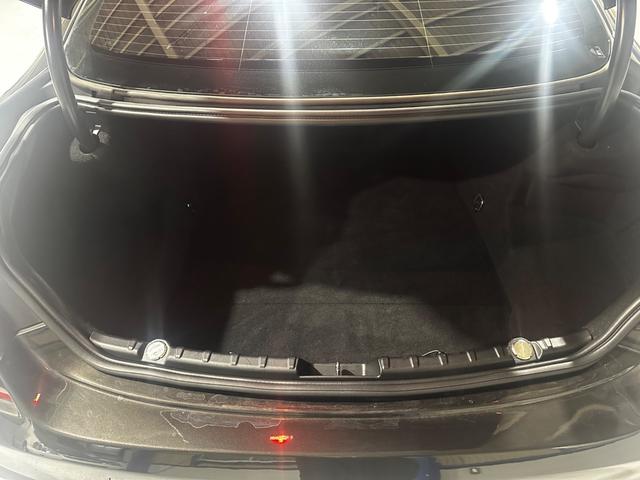 ６シリーズ ６５０ｉクーペ　後期モデル　ＥＮＥＲＧＹエアロ（Ｆ．Ｓ．Ｒ）　ＥＮＥＲＧＹ２１インチ　ＥＮＥＲＧＹ可変マフラー　ＢＣレーシング車高調　アクティブクルーズコントロール　黒革　ＬＥＤヘッドライト　ＨＵＤ　レーンチェンジ（39枚目）