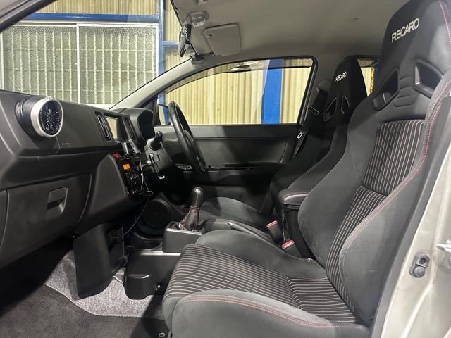 アルトワークス 　ＨＫＳマフラー　レイズＴＥ３７　１５インチ　ｎａｖｉｃ車高調　社外ボンネット　社外ディスプレイオーディオ　バックカメラ（9枚目）