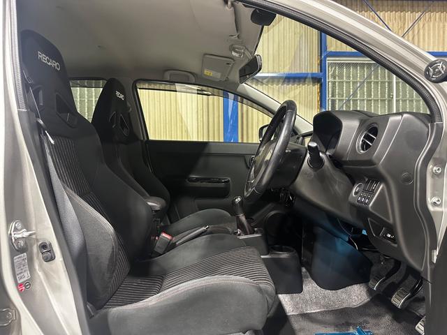 アルトワークス 　ＨＫＳマフラー　レイズＴＥ３７　１５インチ　ｎａｖｉｃ車高調　社外ボンネット　社外ディスプレイオーディオ　バックカメラ（20枚目）