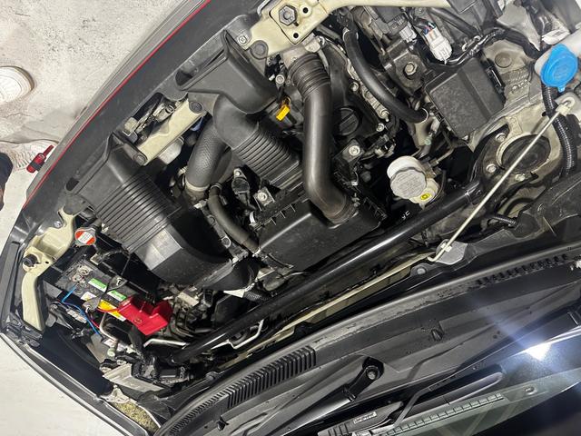 アルトワークス 　ＨＫＳマフラー　レイズＴＥ３７　１５インチ　ｎａｖｉｃ車高調　社外ボンネット　社外ディスプレイオーディオ　バックカメラ（35枚目）