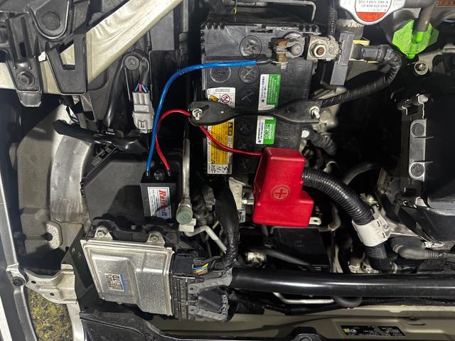 アルトワークス 　ＨＫＳマフラー　レイズＴＥ３７　１５インチ　ｎａｖｉｃ車高調　社外ボンネット　社外ディスプレイオーディオ　バックカメラ（36枚目）