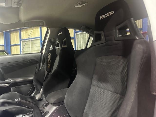 ランサー ＧＳＲエボリューションＸ　ワンオーナー　ＶＡＬＤＩ　ＳＰＯＲＴエアロ、ボンネット、ＧＴウイング　ＨＫＳマフラー　ＨＫＳキャタライザー　　ＡＲＣインタークーラー　オーリンズ車高調　エンジンオーバーホール済み　記録簿（26枚目）