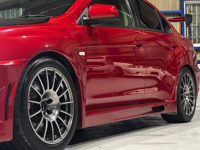 ランサー ＧＳＲエボリューションＸ　ワンオーナー　ＶＡＬＤＩ　ＳＰＯＲＴエアロ、ボンネット、ＧＴウイング　ＨＫＳマフラー　ＨＫＳキャタライザー　　ＡＲＣインタークーラー　オーリンズ車高調　エンジンオーバーホール済み　記録簿（30枚目）