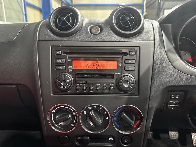 コペン アクティブトップ　ＭＴ車　レザーシート　社外マフラー　社外ＡＷ（20枚目）