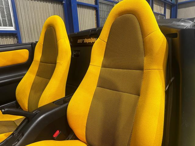 ＭＲ－Ｓ Ｓエディション　６ＭＴ　純正エアロ（Ｆ．Ｓ．Ｒ）　クスコ車高調　柿本マフラー（8枚目）