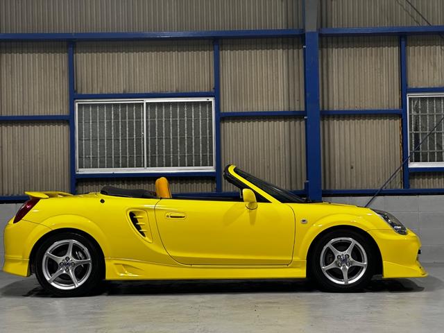 ＭＲ－Ｓ Ｓエディション　６ＭＴ　純正エアロ（Ｆ．Ｓ．Ｒ）　クスコ車高調　柿本マフラー（13枚目）