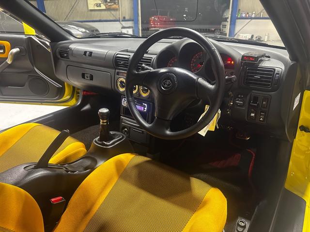 ＭＲ－Ｓ Ｓエディション　６ＭＴ　純正エアロ（Ｆ．Ｓ．Ｒ）　クスコ車高調　柿本マフラー（36枚目）