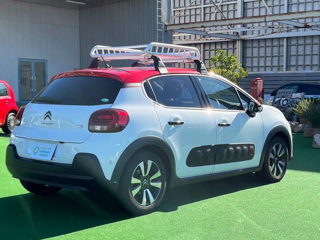 セントジェームス 1オーナー/特別仕様コラボモデル/衝突被害軽減ブレーキ/車線逸脱防止/ブラインドスポットモニター/ルーフキャリア/スマホ連携/ディスプレイオーディオ/バックモニター/スマートキー/コーナーセンサー(19枚目)