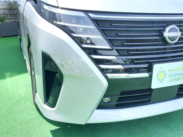 セレナ ハイウェイスターＶ　衝突軽減ブレーキ／両側電スラ／純正大型ナビ／全周囲カメラ／プロパイロット／ＥＴＣ２．０／ハンズフリーオートドア／ハンドルヒーター／パドルシフト／スマートキー（17枚目）