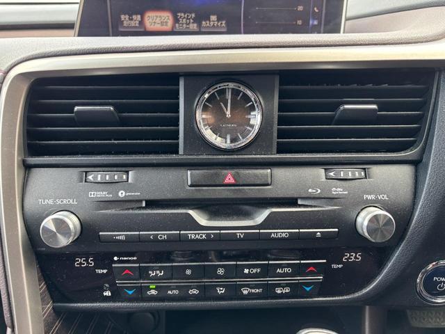 ＲＸ ＲＸ４５０ｈ　バージョンＬ　衝突軽減ブレーキ／純正ナビ／全方位カメラ／ＥＴＣ／Ｆスポイラー／ＨＵＤ／パワーシート／パワーバックドア／革シート／シーケンシャルウインカー／シートヒーター／シートクーラー（40枚目）