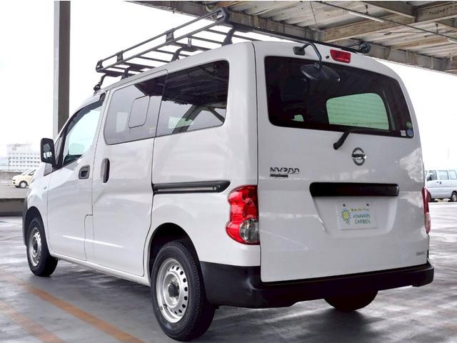 ＮＶ２００バネットバン ＤＸ　ルーフキャリア／インテリジェンスキー／低床／５ドア／ストラダナビ／ＥＴＣ／エアコン／パワーウインドウ／積載量６００ｋｇ／タイヤハウス（12枚目）