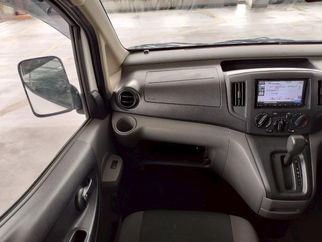ＮＶ２００バネットバン ＤＸ　ルーフキャリア／インテリジェンスキー／低床／５ドア／ストラダナビ／ＥＴＣ／エアコン／パワーウインドウ／積載量６００ｋｇ／タイヤハウス（29枚目）