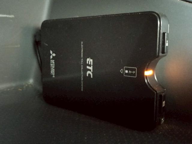 ＮＶ２００バネットバン ＤＸ　ルーフキャリア／インテリジェンスキー／低床／５ドア／ストラダナビ／ＥＴＣ／エアコン／パワーウインドウ／積載量６００ｋｇ／タイヤハウス（45枚目）
