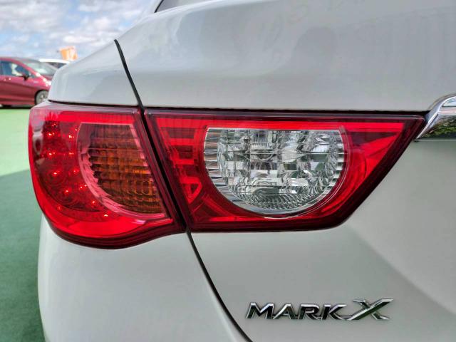 マークＸ ２５０Ｇ　リラックスセレクション　純正ナビ／バックカメラ／コーナーセンサー／キーレス／スマートキー／プッシュスタート／ＨＩＤオートライト／パワーシート／純正アルミホイール／ＥＴＣ／デュアルエアコン（24枚目）