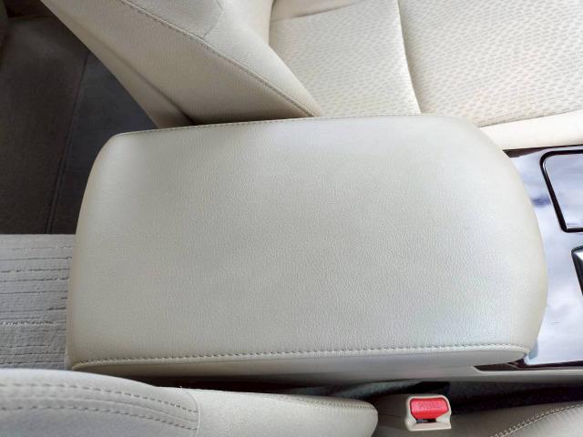 マークＸ ２５０Ｇ　リラックスセレクション　純正ナビ／バックカメラ／コーナーセンサー／キーレス／スマートキー／プッシュスタート／ＨＩＤオートライト／パワーシート／純正アルミホイール／ＥＴＣ／デュアルエアコン（49枚目）