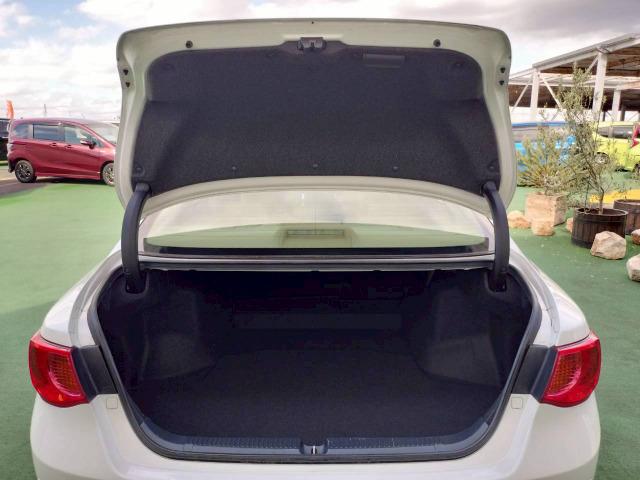 マークＸ ２５０Ｇ　リラックスセレクション　純正ナビ／バックカメラ／コーナーセンサー／キーレス／スマートキー／プッシュスタート／ＨＩＤオートライト／パワーシート／純正アルミホイール／ＥＴＣ／デュアルエアコン（63枚目）