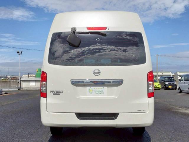 NV350キャラバンバン スーパーロングワイドDX 低床/6人乗/ハイルーフ/キーレスキー/ETC/社外ナビ/エアコン/テレビ/Bluetooth接続/CD/DVD/積載量1000kg/一年車検整備付/スペアタイヤ(12枚目)