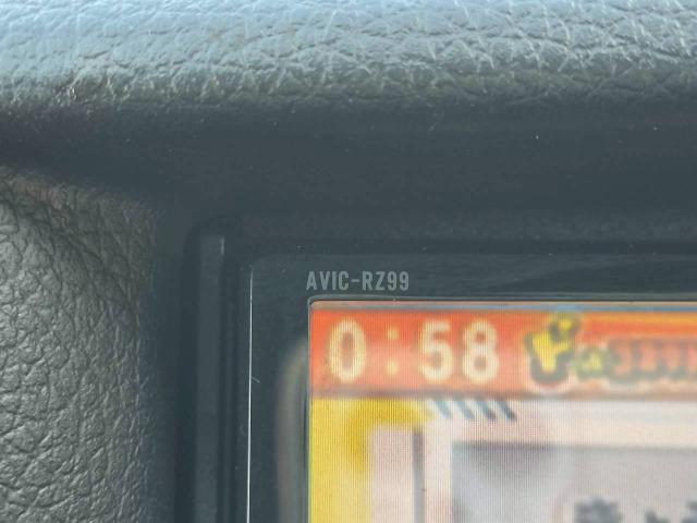 NV350キャラバンバン スーパーロングワイドDX 低床/6人乗/ハイルーフ/キーレスキー/ETC/社外ナビ/エアコン/テレビ/Bluetooth接続/CD/DVD/積載量1000kg/一年車検整備付/スペアタイヤ(46枚目)