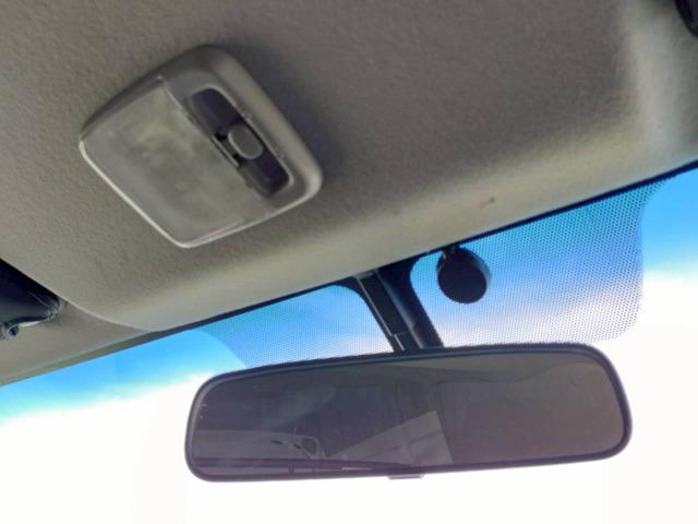 NV350キャラバンバン スーパーロングワイドDX 低床/6人乗/ハイルーフ/キーレスキー/ETC/社外ナビ/エアコン/テレビ/Bluetooth接続/CD/DVD/積載量1000kg/一年車検整備付/スペアタイヤ(49枚目)