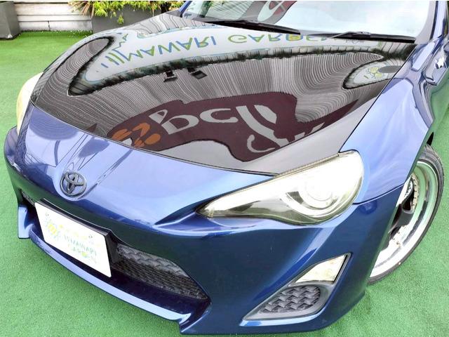８６ Ｇ　ＲＥＣＡＲＯシート／ＷＯＲＫ１８インチＡＷ／ＭＯＭＯステアリング／ＨＫＳマフラー／ＨＫＳ車高調／ボンネットブラック／Ｓｔｒａｄａナビ／キーレスキー／エアコン／レカロ／二年車検整備付／ＥＴＣ（16枚目）