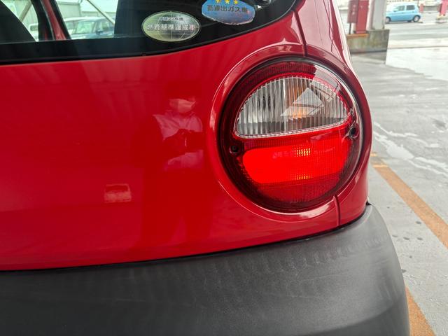 ツイン ガソリンＢ　２人乗り車両／キーレス／ＥＴＣ／ガラスハッチ／ＡＢＳ／Ｗエアバッグ／パワーウインドウ／集中ドアロック／マニュアエアコン／ワイパー／車検満了令和８年１０月（21枚目）