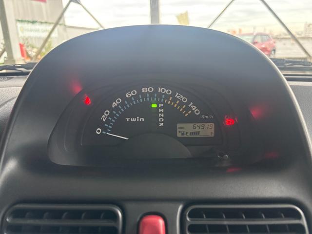 ツイン ガソリンＢ　２人乗り車両／キーレス／ＥＴＣ／ガラスハッチ／ＡＢＳ／Ｗエアバッグ／パワーウインドウ／集中ドアロック／マニュアエアコン／ワイパー／車検満了令和８年１０月（30枚目）