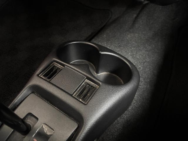 ツイン ガソリンＢ　２人乗り車両／キーレス／ＥＴＣ／ガラスハッチ／ＡＢＳ／Ｗエアバッグ／パワーウインドウ／集中ドアロック／マニュアエアコン／ワイパー／車検満了令和８年１０月（33枚目）