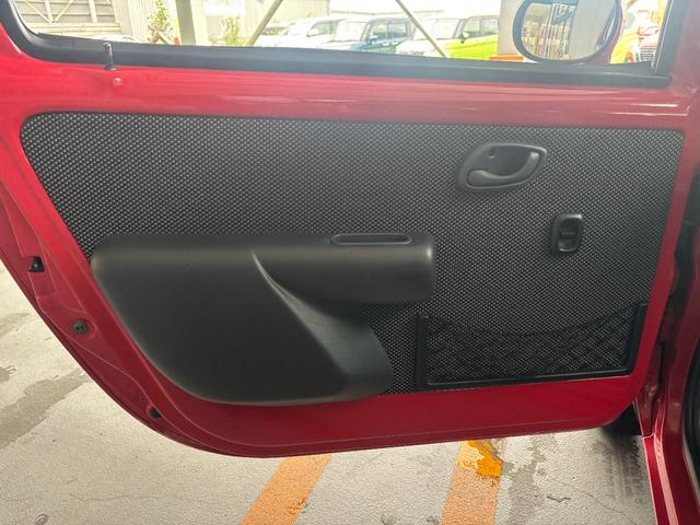 ツイン ガソリンＢ　２人乗り車両／キーレス／ＥＴＣ／ガラスハッチ／ＡＢＳ／Ｗエアバッグ／パワーウインドウ／集中ドアロック／マニュアエアコン／ワイパー／車検満了令和８年１０月（44枚目）