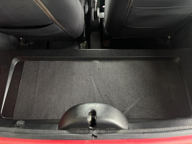 ツイン ガソリンＢ　２人乗り車両／キーレス／ＥＴＣ／ガラスハッチ／ＡＢＳ／Ｗエアバッグ／パワーウインドウ／集中ドアロック／マニュアエアコン／ワイパー／車検満了令和８年１０月（47枚目）