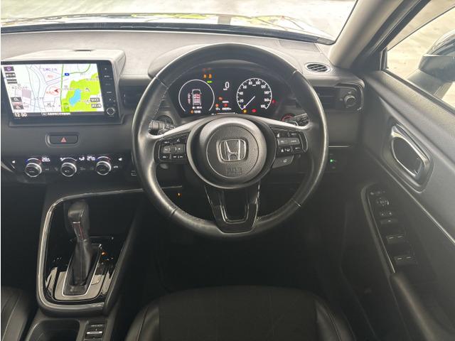 ヴェゼル e:HEV Z ホンダセンシング/純正Gathersナビ/パワーゲート/シートヒーター/コーナーセンサー/パドルシフト/ETC/スマートキー/純正18インチアルミ/テレビ/LEDヘッドライト/ステアリングヒーター(27枚目)