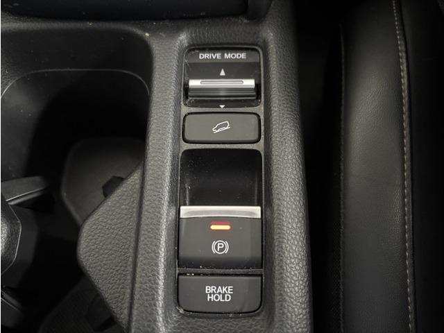 ヴェゼル e:HEV Z ホンダセンシング/純正Gathersナビ/パワーゲート/シートヒーター/コーナーセンサー/パドルシフト/ETC/スマートキー/純正18インチアルミ/テレビ/LEDヘッドライト/ステアリングヒーター(54枚目)