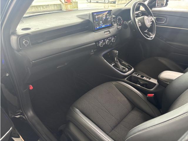 ヴェゼル e:HEV Z ホンダセンシング/純正Gathersナビ/パワーゲート/シートヒーター/コーナーセンサー/パドルシフト/ETC/スマートキー/純正18インチアルミ/テレビ/LEDヘッドライト/ステアリングヒーター(62枚目)