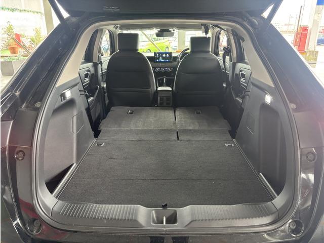 ヴェゼル e:HEV Z ホンダセンシング/純正Gathersナビ/パワーゲート/シートヒーター/コーナーセンサー/パドルシフト/ETC/スマートキー/純正18インチアルミ/テレビ/LEDヘッドライト/ステアリングヒーター(70枚目)