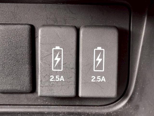 Ｎ－ＢＯＸカスタム Ｇ・Ｌホンダセンシング　パワースライドドア／社外ナビ／バックカメラ／テレビ／Ｂｌｕｅｔｏｏｔｈ／ＥＴＣ／スマートキー／純正アルミ／オートエアコン／ＬＥＤヘッドライト／オートライト／フォグランプ（52枚目）