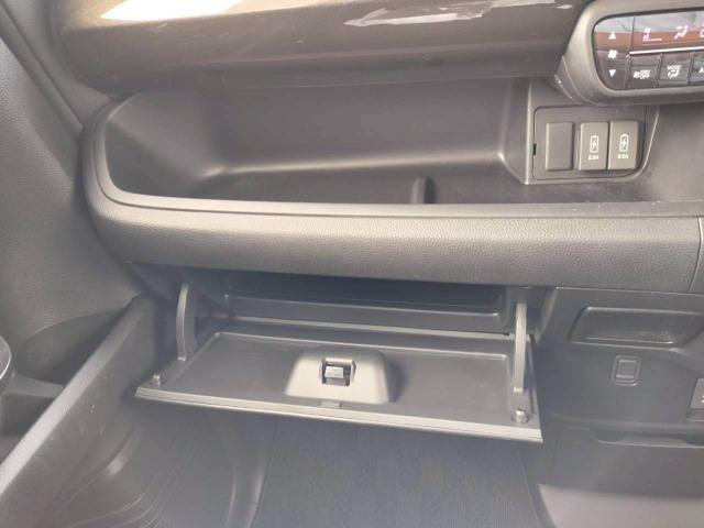 Ｎ－ＢＯＸカスタム Ｇ・Ｌホンダセンシング　パワースライドドア／社外ナビ／バックカメラ／テレビ／Ｂｌｕｅｔｏｏｔｈ／ＥＴＣ／スマートキー／純正アルミ／オートエアコン／ＬＥＤヘッドライト／オートライト／フォグランプ（53枚目）