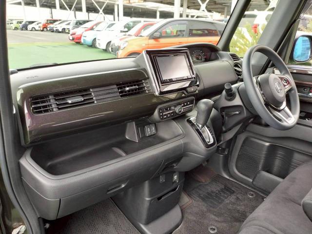Ｎ－ＢＯＸカスタム Ｇ・Ｌホンダセンシング　パワースライドドア／社外ナビ／バックカメラ／テレビ／Ｂｌｕｅｔｏｏｔｈ／ＥＴＣ／スマートキー／純正アルミ／オートエアコン／ＬＥＤヘッドライト／オートライト／フォグランプ（56枚目）